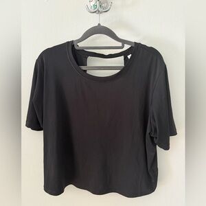 Fabletics Maya Powertouch Light Twist Back Tee
